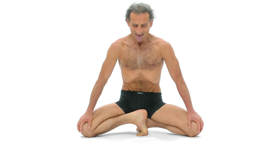 Yoga Synergy how to breathe part1